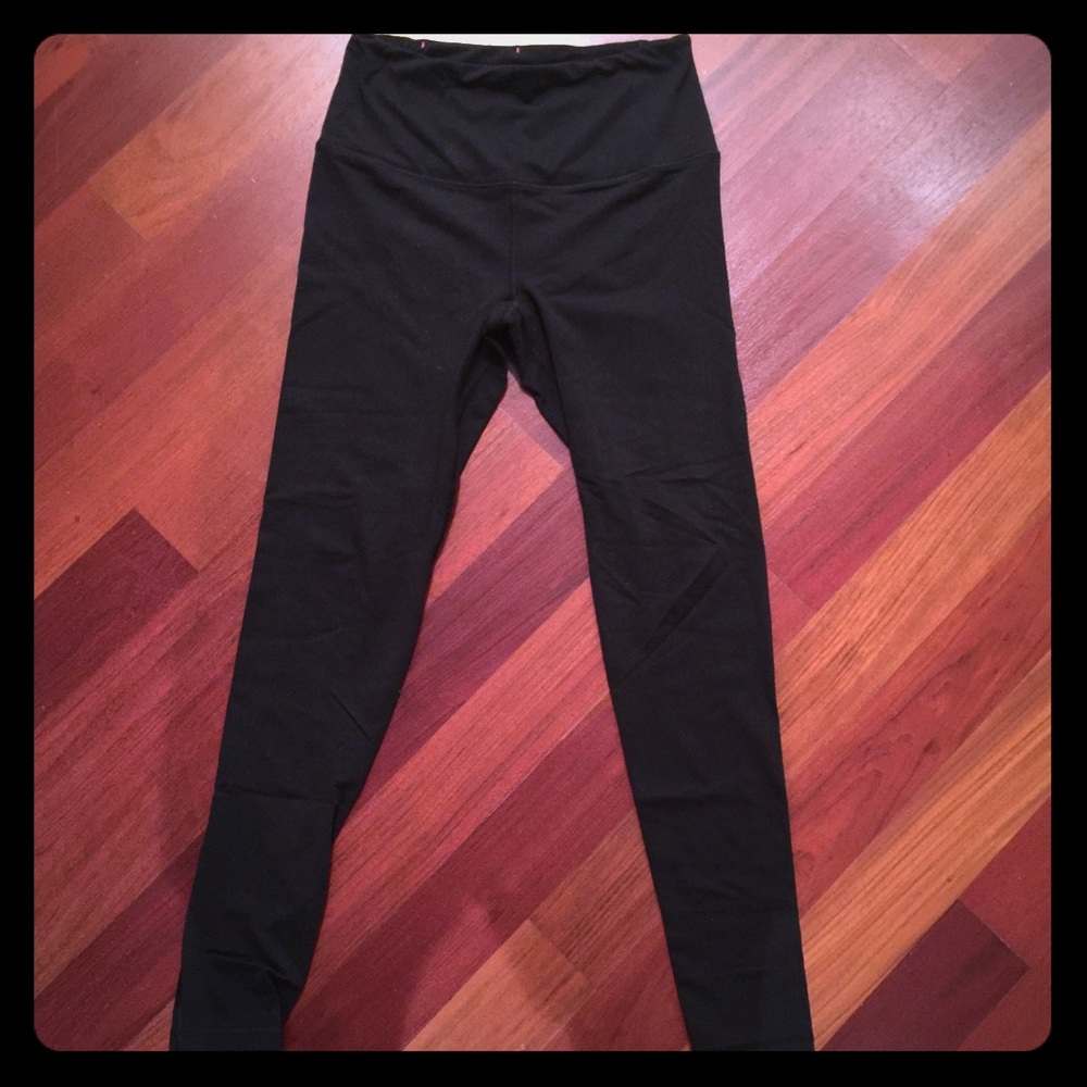 High Rise Legging Knockout by VS